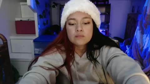 Snapshot of diana_smit_ chatting on 12/18/24, 02:10 diana online show from 12/18/24, 02:10