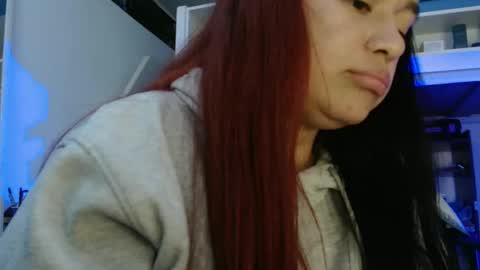 Snapshot of diana_smit_ chatting on 12/18/24, 05:15 diana online show from 12/18/24, 05:15