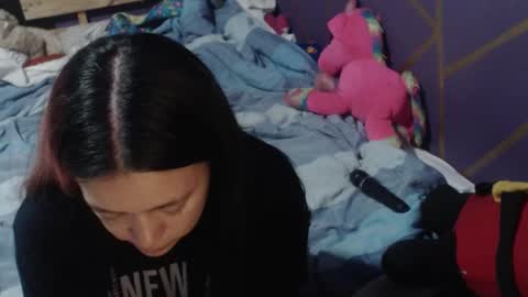 Snapshot of diana_smit_ chatting on 10/22/25, 09:09 diana online show from 10/22/25, 09:09