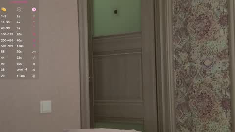 Snapshot of dianaardent chatting on 03/12/25, 09:03 Diana online show from 03/12/25, 09:03