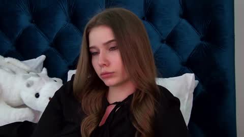 Diana online show from 02/03/25, 04:14