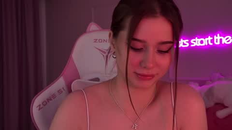 Diana online show from 02/06/25, 10:10