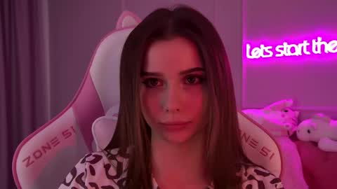 Diana online show from 02/18/25, 12:26