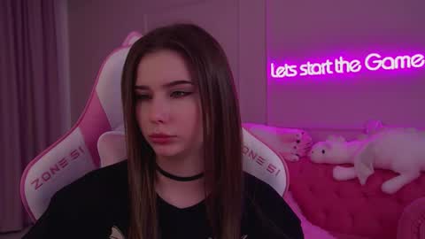 Diana online show from 02/28/25, 01:47