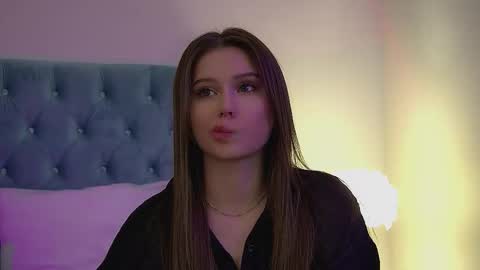 Diana online show from 11/20/25, 06:18