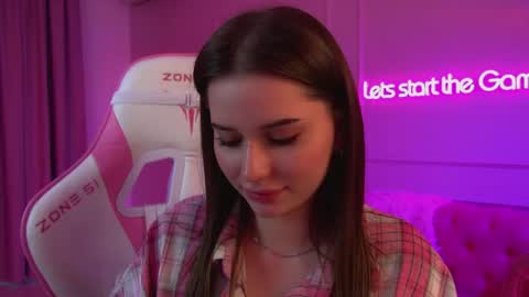 Diana online show from 05/19/26, 02:07