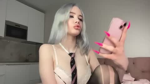 Diana  online show from 06/22/26, 09:34