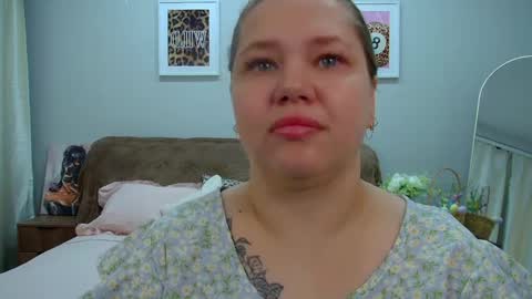 Snapshot of dianakristol chatting on 05/19/26, 06:31 Diana online show from 05/19/26, 06:31