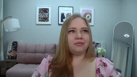 Snapshot of dianakristol chatting on 06/20/26, 06:11 Diana online show from 06/20/26, 06:11