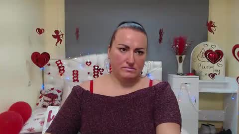 Diana online show from 02/05/26, 08:08