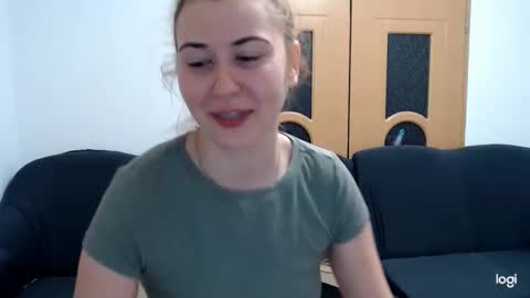 dianasmiey7 online show from 01/09/25, 07:40