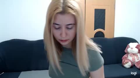 dianasmiey7 online show from 02/13/25, 05:54