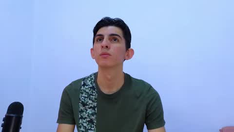 Ana  Leo online show from 02/20/25, 12:04