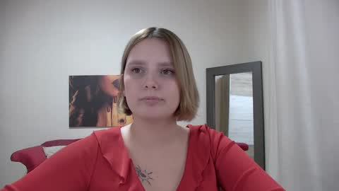 Snapshot of dianemills chatting on 01/25/25, 02:14 Diane Mills online show from 01/25/25, 02:14