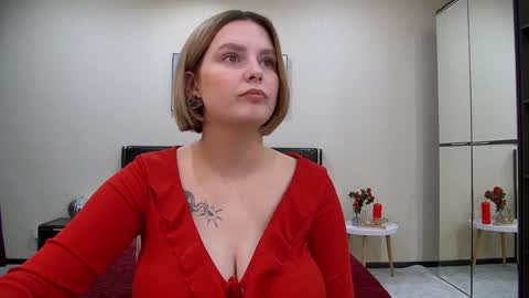 Snapshot of dianemills chatting on 01/29/25, 10:11 Diane Mills online show from 01/29/25, 10:11