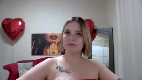 Snapshot of dianemills chatting on 03/02/25, 11:42 Diane Mills online show from 03/02/25, 11:42