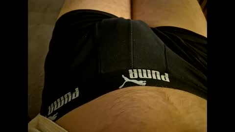 Snapshot of dibo88x chatting on 09/17/25, 10:44 dibo88x online show from 09/17/25, 10:44