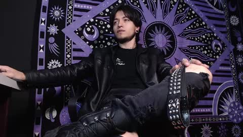 DICAPRIO online show from 01/30/25, 05:06