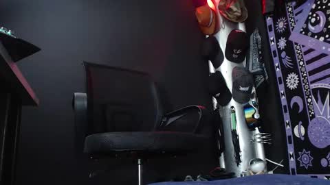 DICAPRIO online show from 03/12/25, 06:44