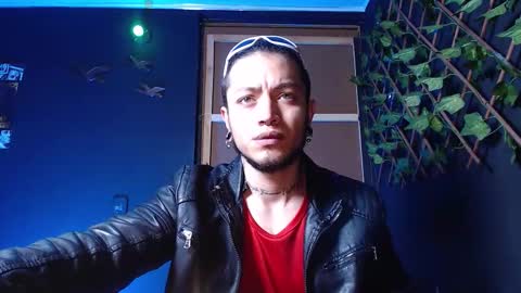 DICAPRIO online show from 10/21/25, 03:29