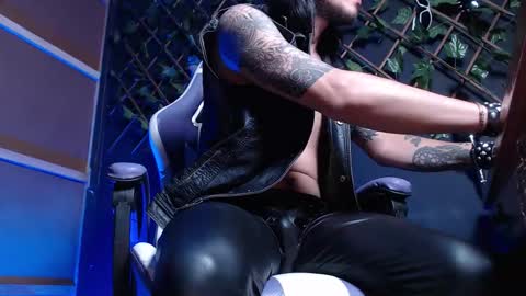 DICAPRIO online show from 12/18/25, 03:56