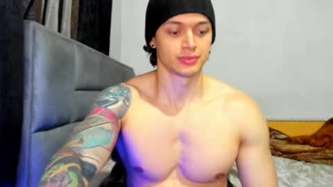 jhon online show from 02/10/25, 12:52