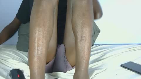 dick_giantcouples online show from 04/10/26, 02:28