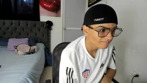 dick online show from 05/07/26, 06:35