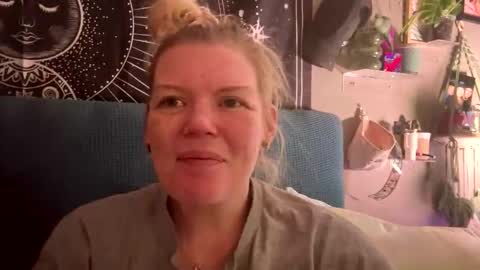 Beau online show from 12/02/25, 11:23