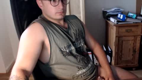 dickeeier96 online show from 07/14/26, 07:46
