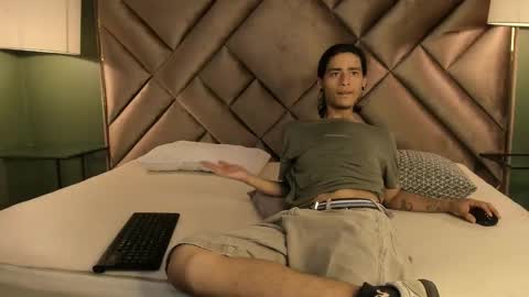 Snapshot of dickie_dicking chatting on 11/11/25, 09:04 dickie_dicking online show from 11/11/25, 09:04