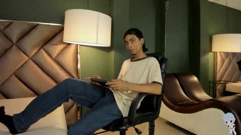 Snapshot of dickie_dicking chatting on 11/22/25, 09:14 dickie_dicking online show from 11/22/25, 09:14