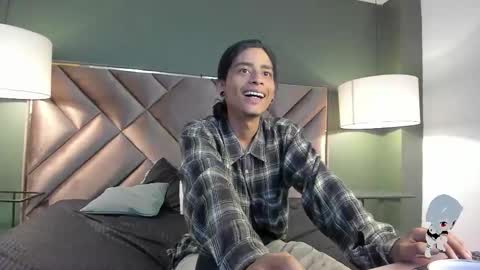 Snapshot of dickie_dicking chatting on 11/28/25, 09:39 dickie_dicking online show from 11/28/25, 09:39