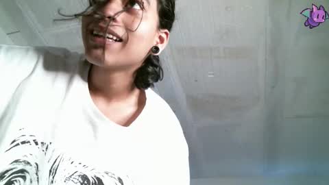 Snapshot of dickie_dicking chatting on 12/19/25, 06:26 dickie_dicking online show from 12/19/25, 06:26