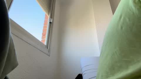 Im Julian  all cum shot videos here    online show from 04/05/26, 10:45