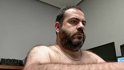 Snapshot of dicktracy_86 chatting on 07/04/26, 04:24 DANI online show from 07/04/26, 04:24