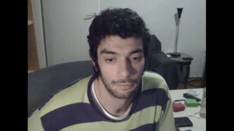 Snapshot of dickus_biggus chatting on 01/19/25, 04:12 dickus_biggus online show from 01/19/25, 04:12