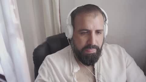 Cristian Dipolino online show from 12/17/25, 02:34