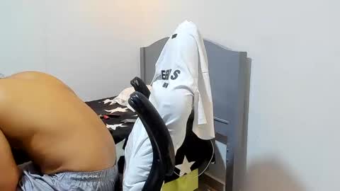 DIEGO CAZAS online show from 01/07/25, 10:41
