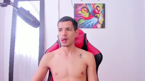 Snapshot of diego_latino chatting on 06/24/26, 07:13 Diego lat online show from 06/24/26, 07:13