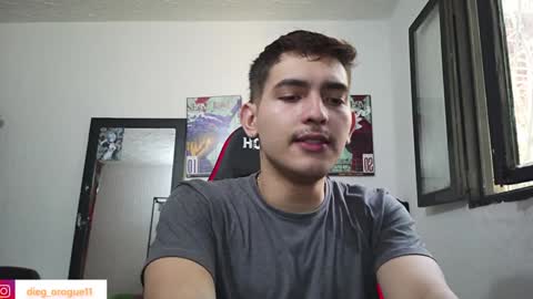 Snapshot of diegorogue_ chatting on 01/30/25, 04:45 Diego rogue online show from 01/30/25, 04:45