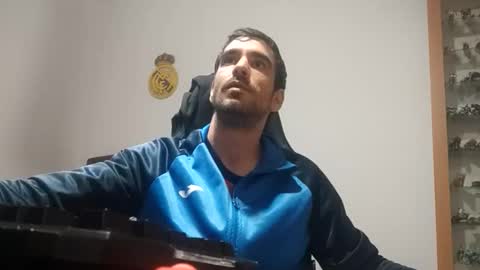 Snapshot of dieguito124 chatting on 03/25/26, 11:00 dieguito124 online show from 03/25/26, 11:00
