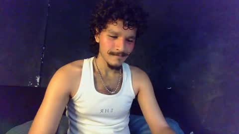 diemond_latinx98 online show from 04/19/26, 11:42