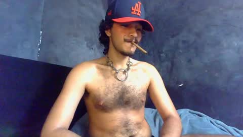 Snapshot of diemond_latinx98 chatting on 05/05/26, 03:09 diemond_latinx98 online show from 05/05/26, 03:09