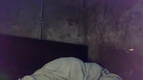 Snapshot of diemond_latinx98 chatting on 05/10/26, 05:34 diemond_latinx98 online show from 05/10/26, 05:34
