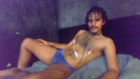 Snapshot of diemond_latinx98 chatting on 05/31/26, 02:24 diemond_latinx98 online show from 05/31/26, 02:24