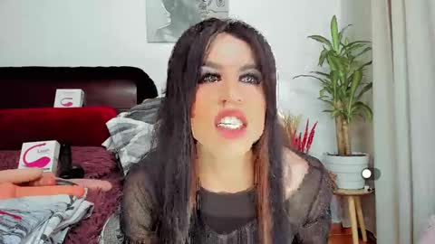 Snapshot of difiortiffany chatting on 03/11/25, 01:37 difiortiffany online show from 03/11/25, 01:37