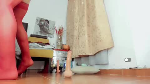 Snapshot of difiortiffany chatting on 10/23/25, 04:01 difiortiffany online show from 10/23/25, 04:01