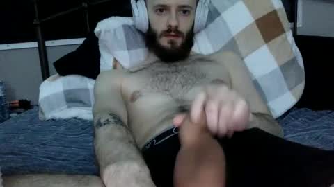 digbicknik online show from 02/17/25, 03:47