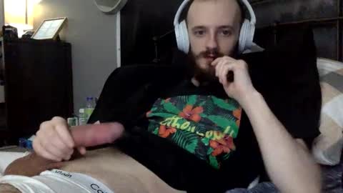 digbicknik online show from 02/28/25, 02:31